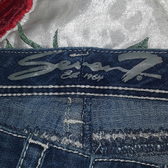 SEVEN7 Designer Jeans - Picture 5 of 6